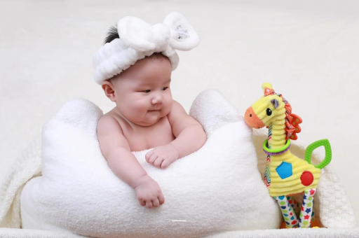 汕尾4个月宝宝发育标准 汕尾4个月宝宝发育标准